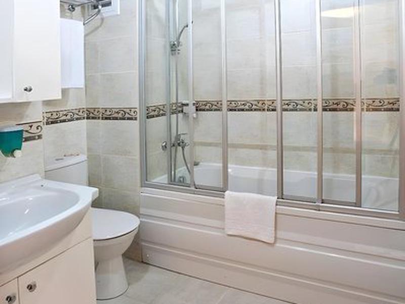 A6D0DA321569EF768B516F1FF978401D