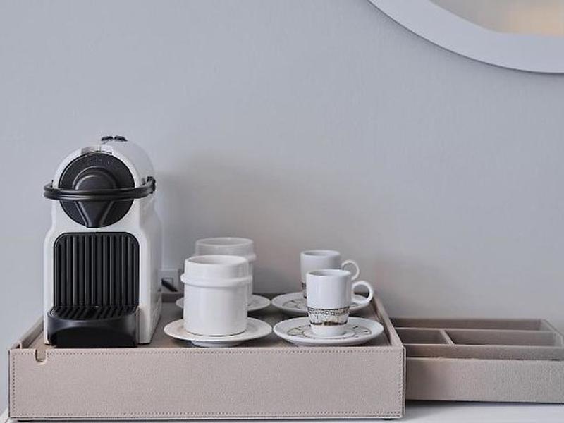 7FDBAE5E88237CDED30BC1ED6A815409