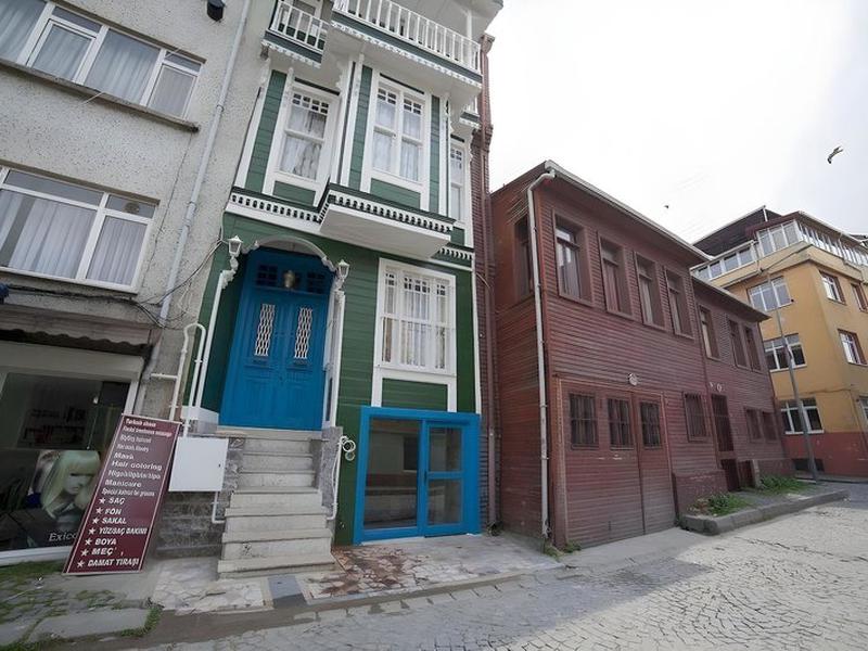 CEADF30B6C8D3609E11943B5B9FFEE28