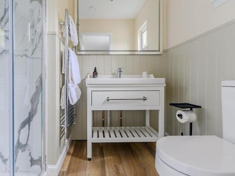 88DA2623F48365C49BF0A24FA3FD2D49