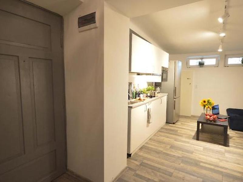 018924193A4CAAF94C3026F82B9B3FAE