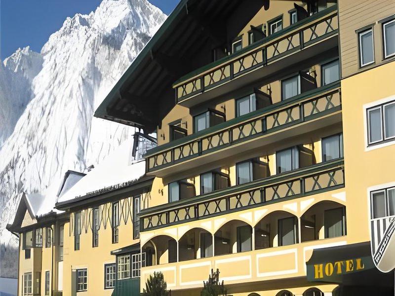 AF2AE355DDFC0637996A0C45D82D4C12