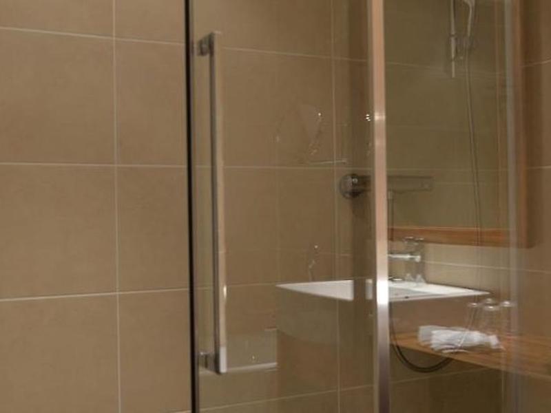 019FF9C65F94F2B5072B0542D90652FA