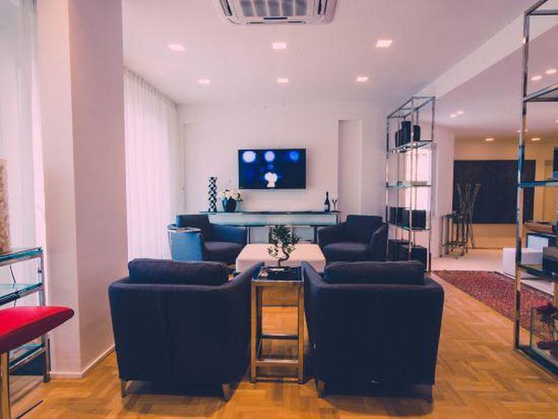 D0A2AC38D5F52498BA30DAF66346353A