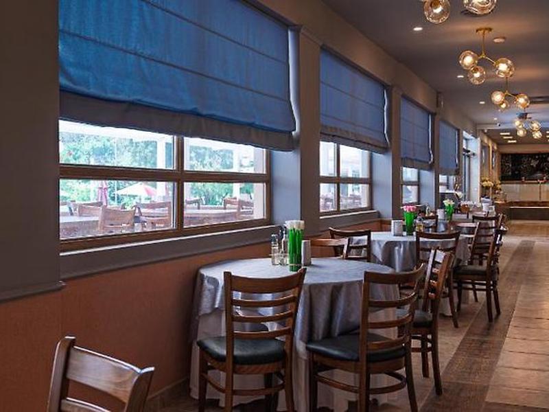 9330F5303B02135CEBE5529ABA88DC1E