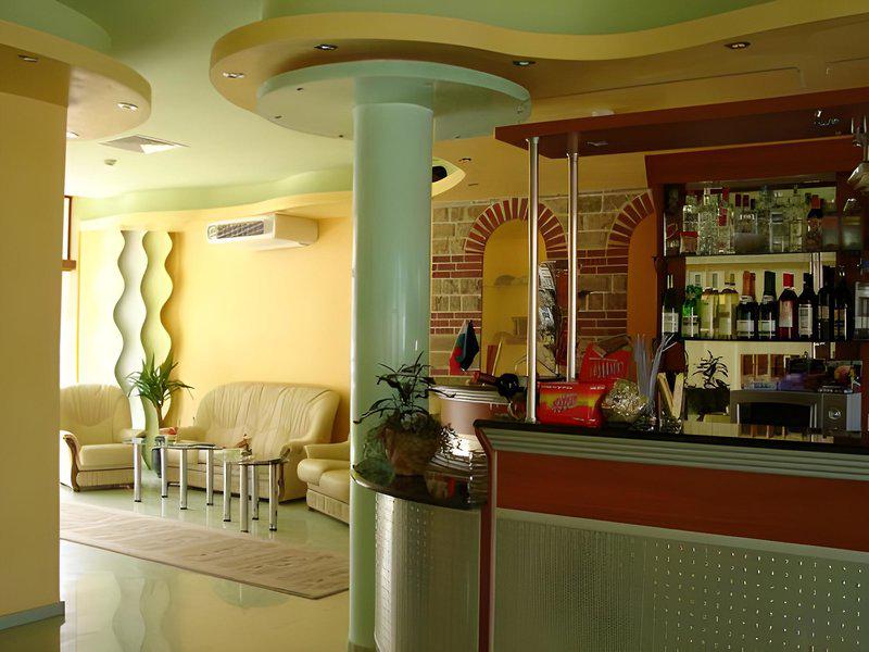 2002D07AAA60FED565EBAF292D581C09