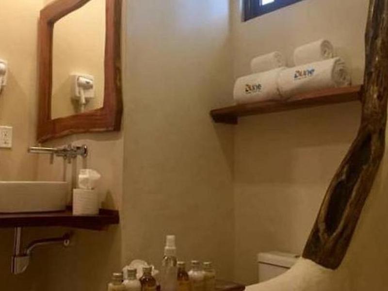 E0FB3EB450DA46048FB81C15878F26B2