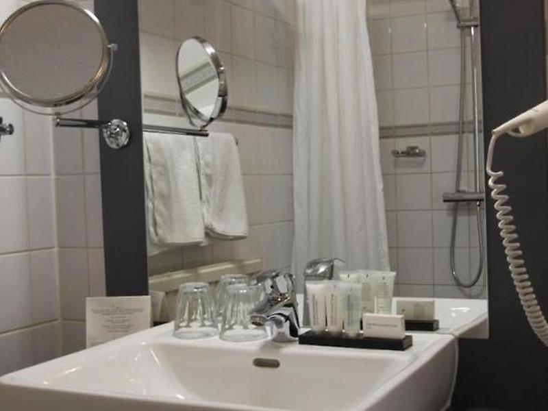 5D25BFE21BDCE2CEBE8BBCA83A8ABAD4