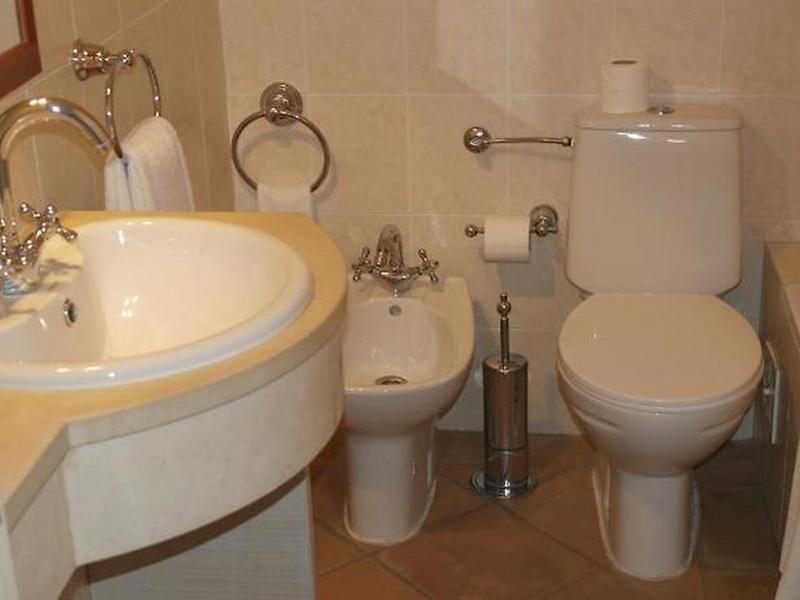 03E9600631AAFEBDAFE86FCBE45D7AD2