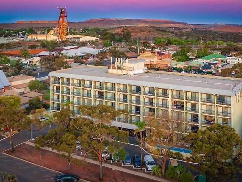 2D4D27C52C9D01457489F322C1AF9347