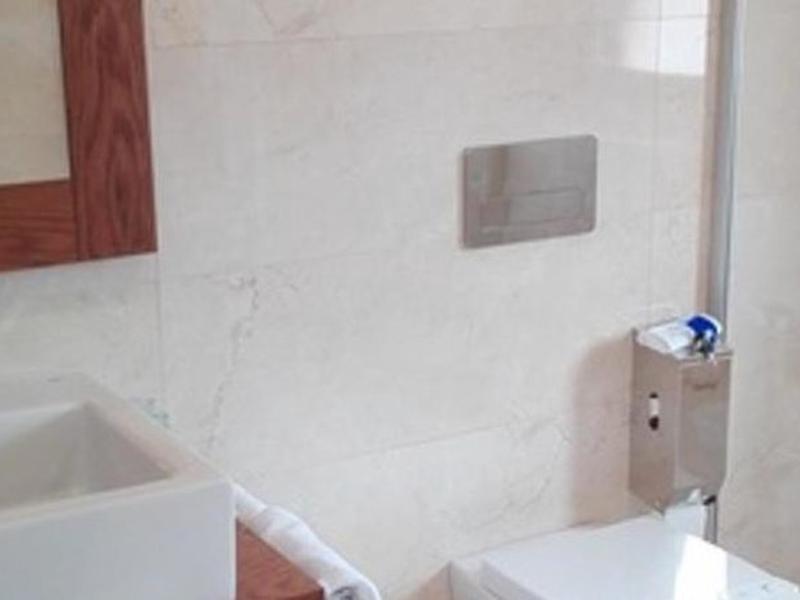 CF9A2C39CD0DC16F3FF2B8782FAF95EB