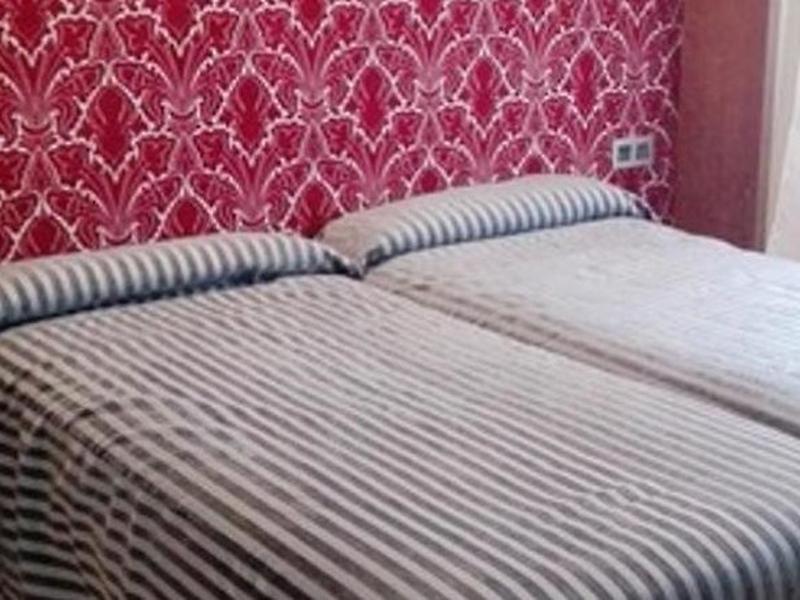 129812D90F366F0DEB4DBAD6F1FAA09C