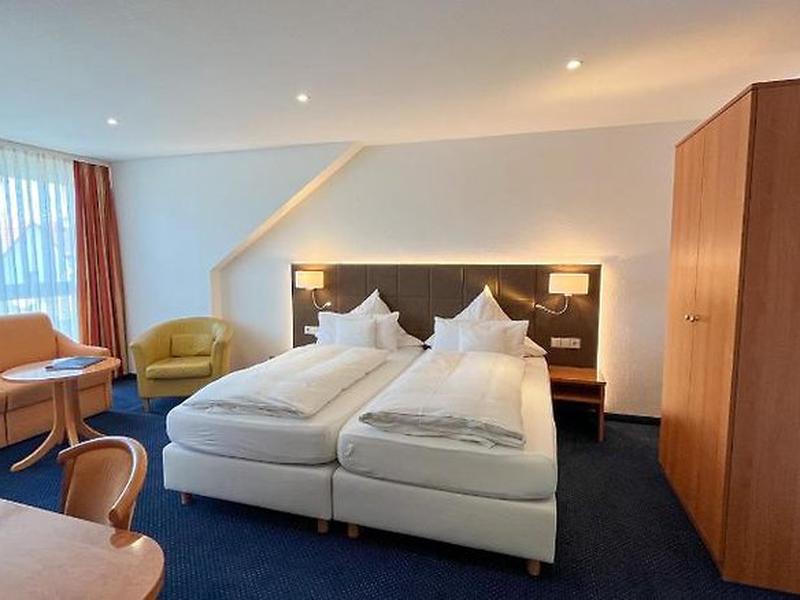 38829AF67A223A42CF58C98DEDDED939