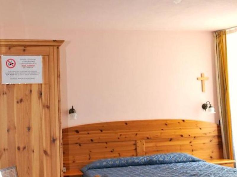 3DFD27898E9EC2B68B9275A6C3CA25CC