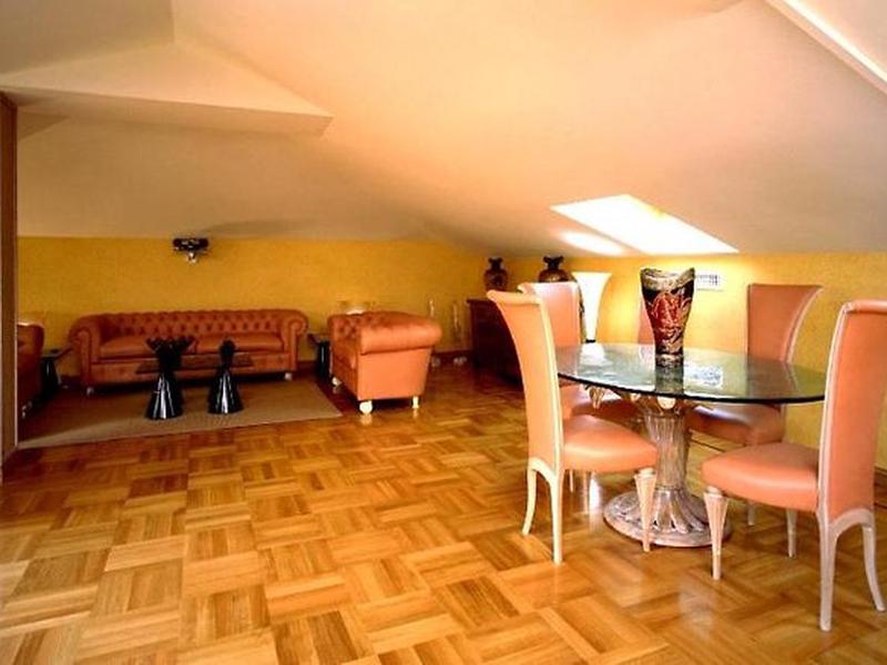 D784A88DDFA7E594706D3F657906438A