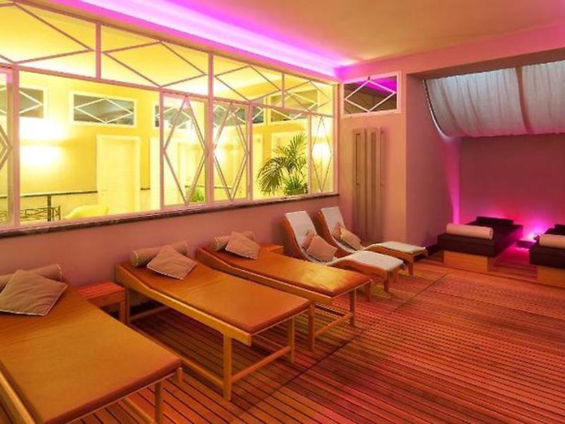 CD0DAA67449D4A834E5BB3B5996A437B