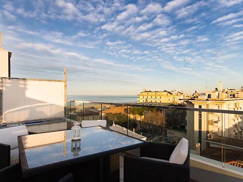 5710DABBA1168A013B47610A0AF9A67B