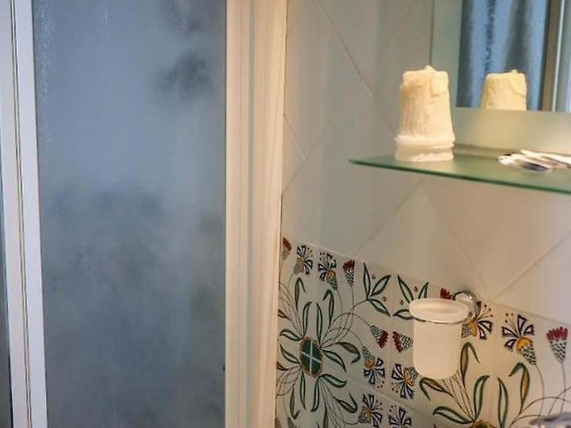 0055A21A5ECA95558862D17D1C05F478