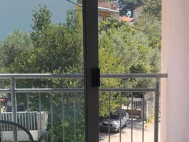 82A1072A5BFFB7A68F70D9C53FA59342