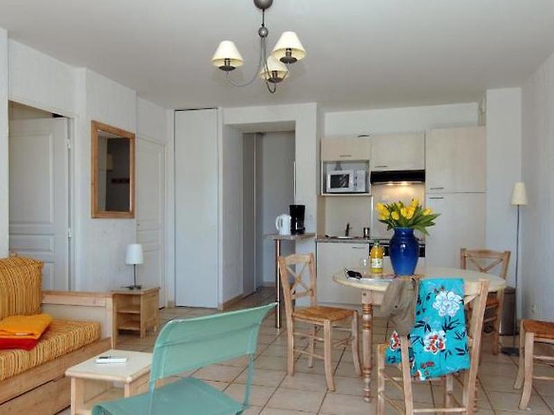 82AB078367FF5FF925171102C78EB93E