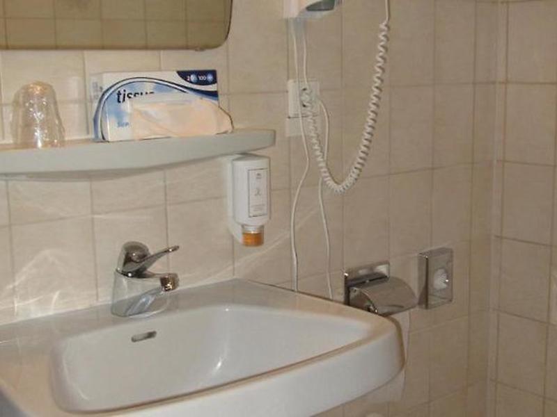 9CC85550F616B39D2ED3746396A55065