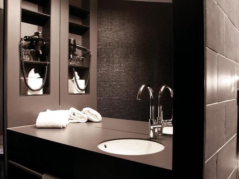 0A332ED94C5D0ED2156A756B5EA76DCE