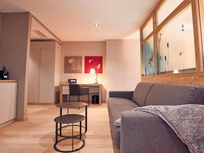 5C6FB83AE3B9FEE9CC651A9A01AB802C