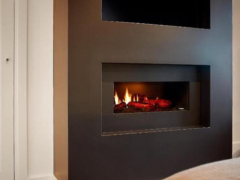 220AF636E4A444A8D2B6B80449165919