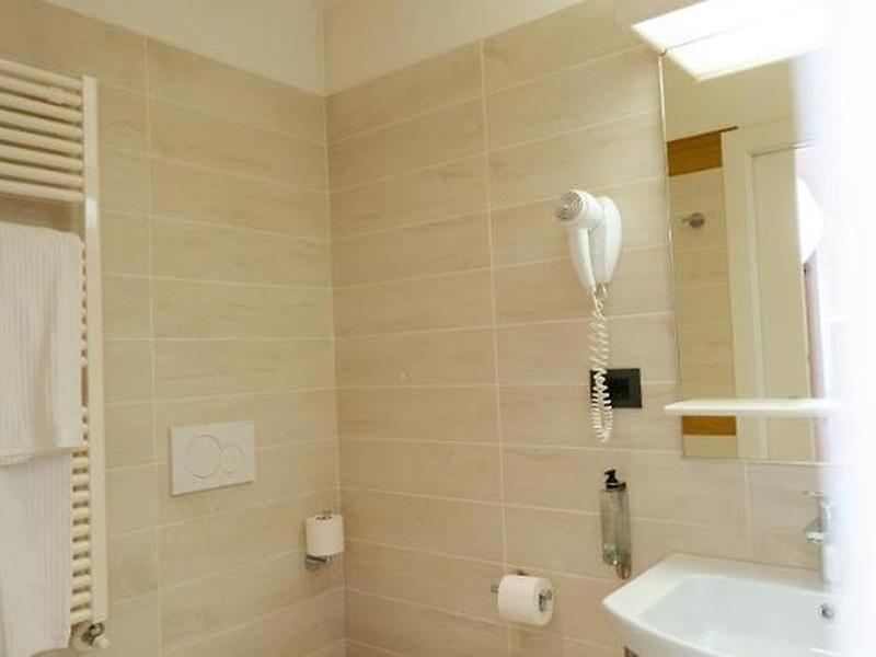 C5E57A1A4501556F6C45570B955BA40F