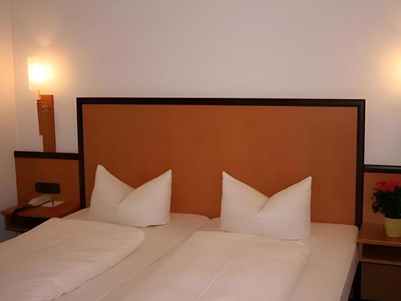 206C08A08FFE25F93DC72349F82780C1