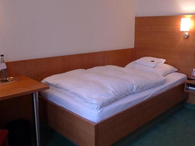 2C7CCD75FC30AF7F6A272C0C95EDBDC1