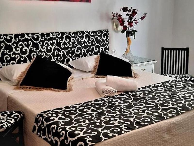 00F04A3FAD175F915F4E5D10556B6E1C