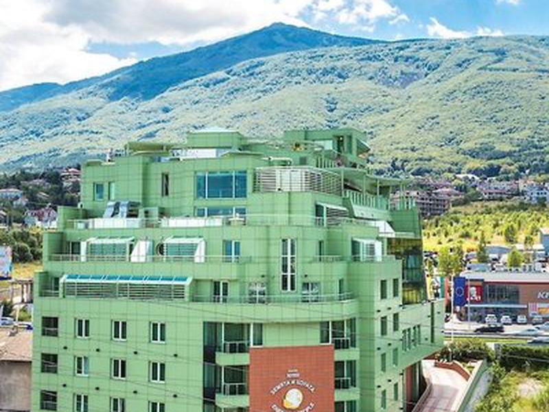 F19F846CE0FFAC4BBAD7B96E6A772481