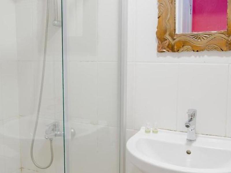 993350ACD4E2D4272D4961F0D84FAB95