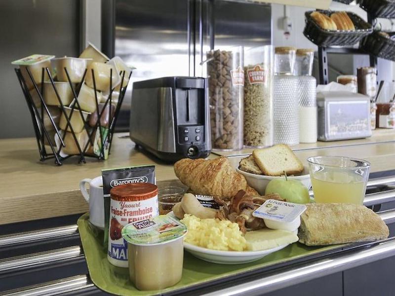 A03EB26E4288A4AB64B241F9AC23E9B4