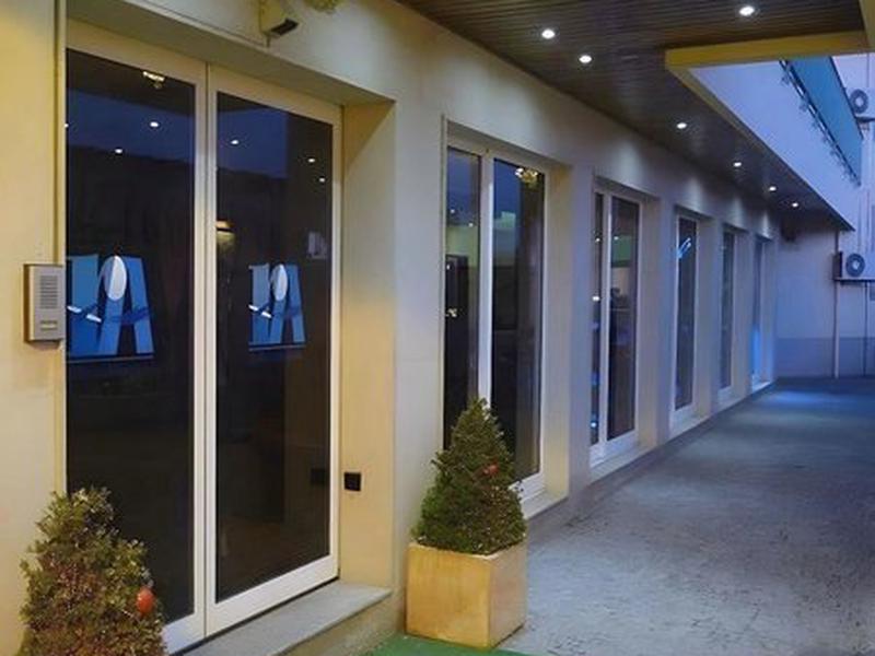 BC5499527F9A0DCE39B4DA21FC774011