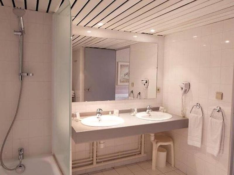 10C1E9AF8FBFDCD5E29AC50EBCAF99DE