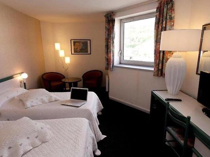 345D3880A4AC5DA0DE3E3F812C532E4E