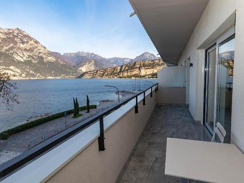 7A34B6719A90F369226295CC2CBAA70C