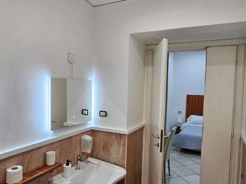 2AED0ABB3ADA3979A33A6573E29091C9