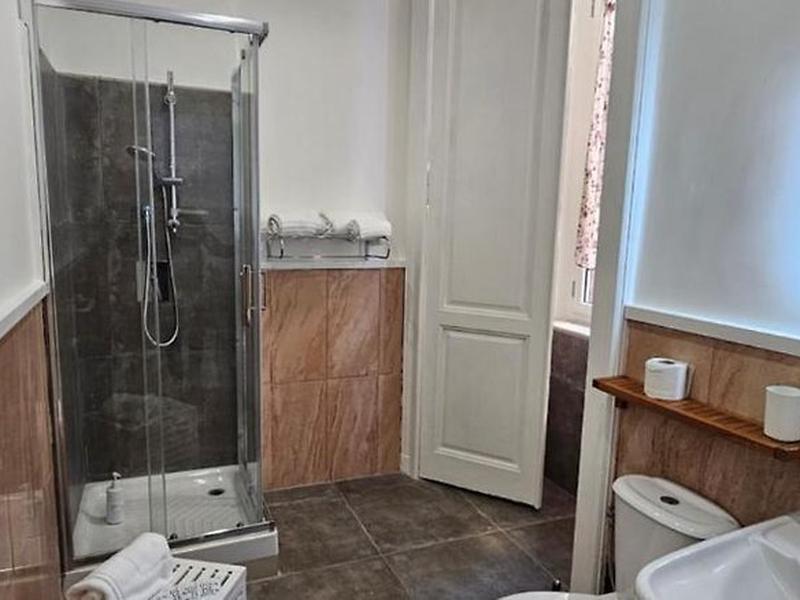 FA0194328E94E61882D57A9B88EB26EA