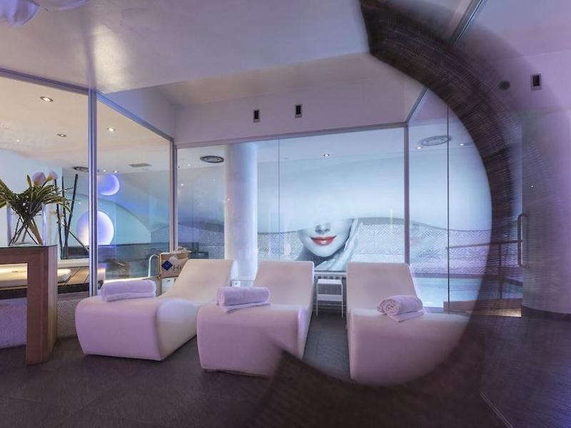 18F3EF9811DE03883CA1E5E0BB2ACF6C