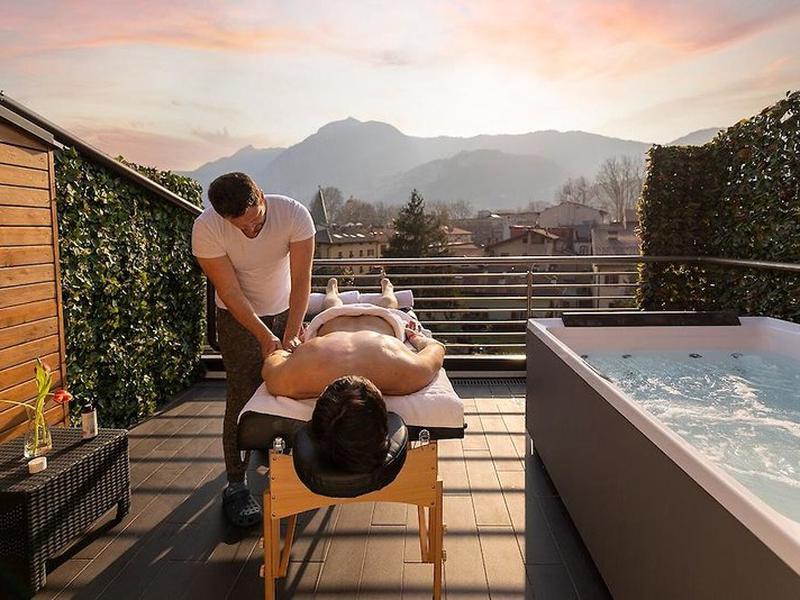 AC22BBEC18625DB89BA5AF2F86B97B88