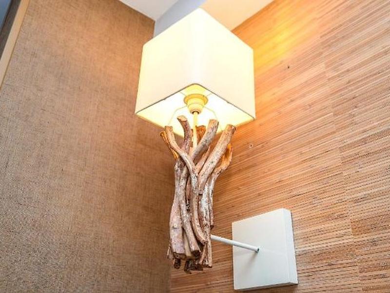 78E9A9C08FD1A24EEB17ED32B477A4C1