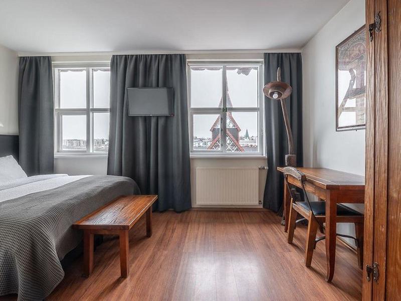 2FE5CB8BB1E8902C3BAE9C84C84335B1