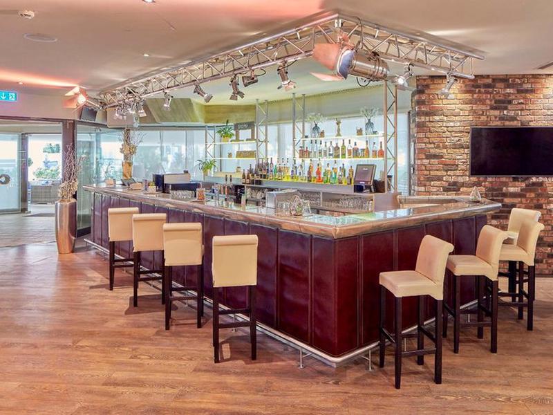 95E654B551267B1FE22072EE3816C203