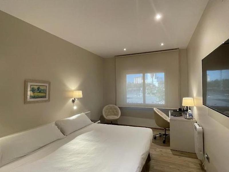 B2B713D15C0A5D7670AD95AD78BBB961