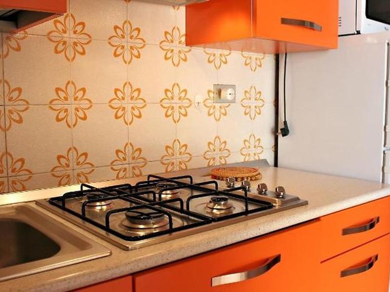 271480ACAAA5466DA2212632348FFC01