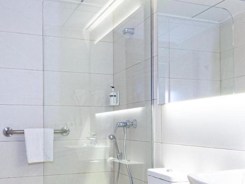 AA68538196A5F16D5A4DC0BD6A1C7B8E