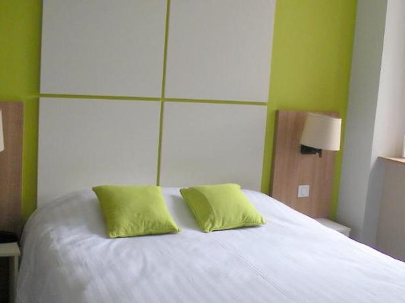 4E6E6D1B9A7AD208C5A783E7C3C8EF7B